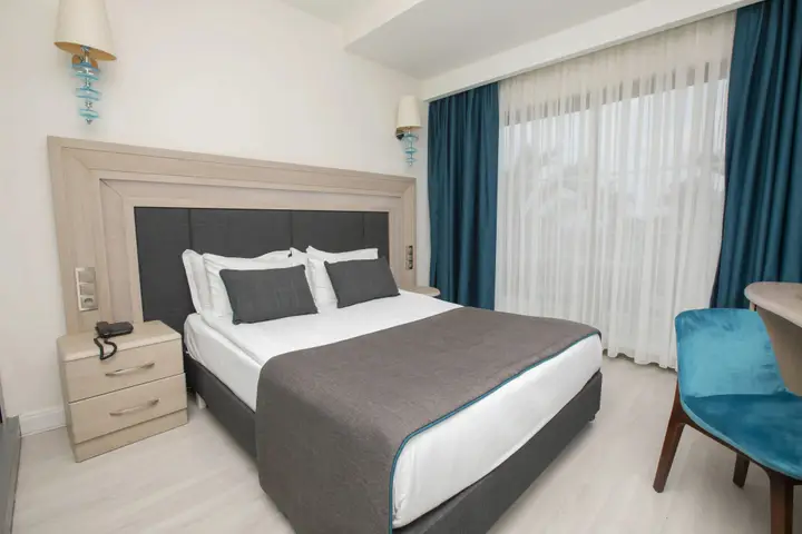 Анталья: Falcon Hotel