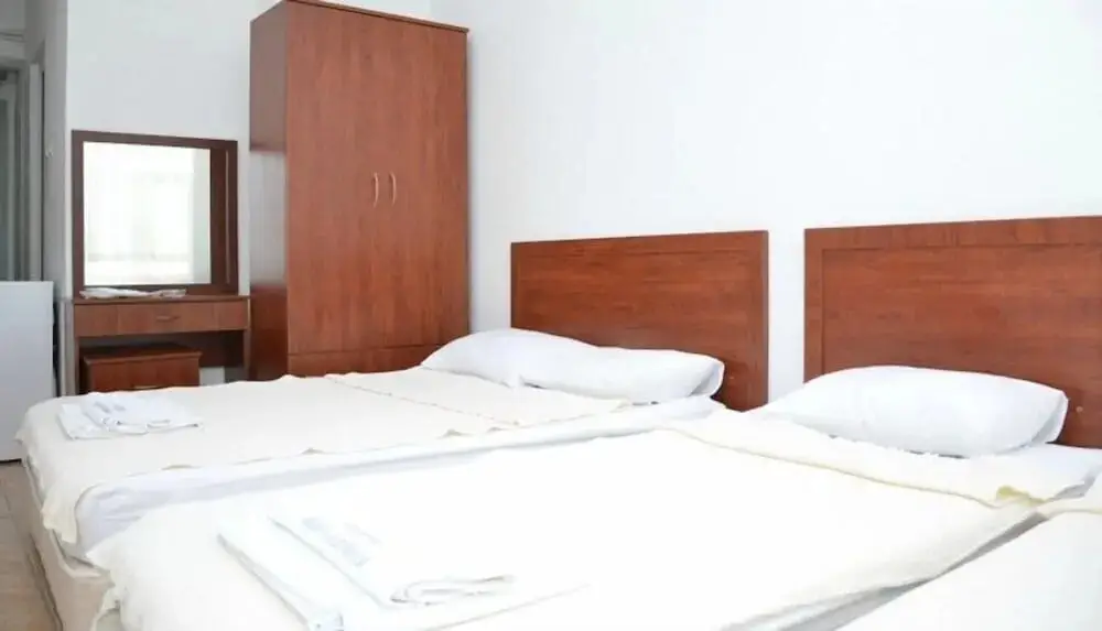 Эдремит: Sir Motel