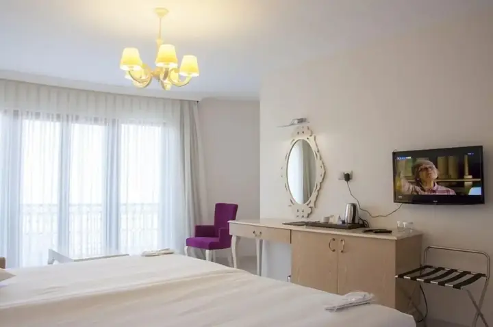 Янык: Motali Life Hotel