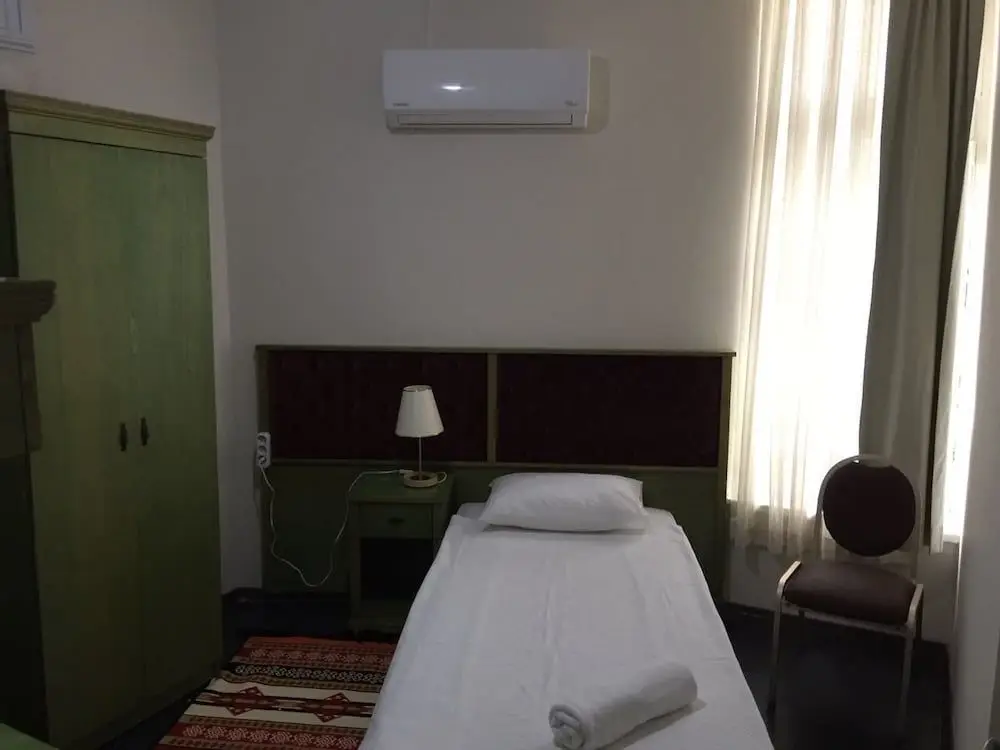 Анталья: Yalcin Hotel