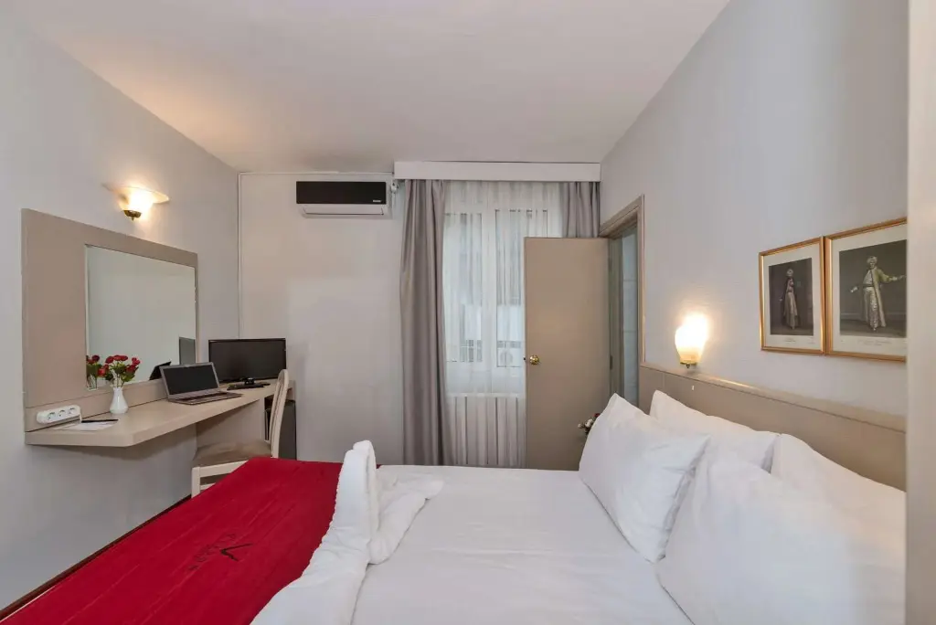 Стамбул: Febor Park Hotel Levent