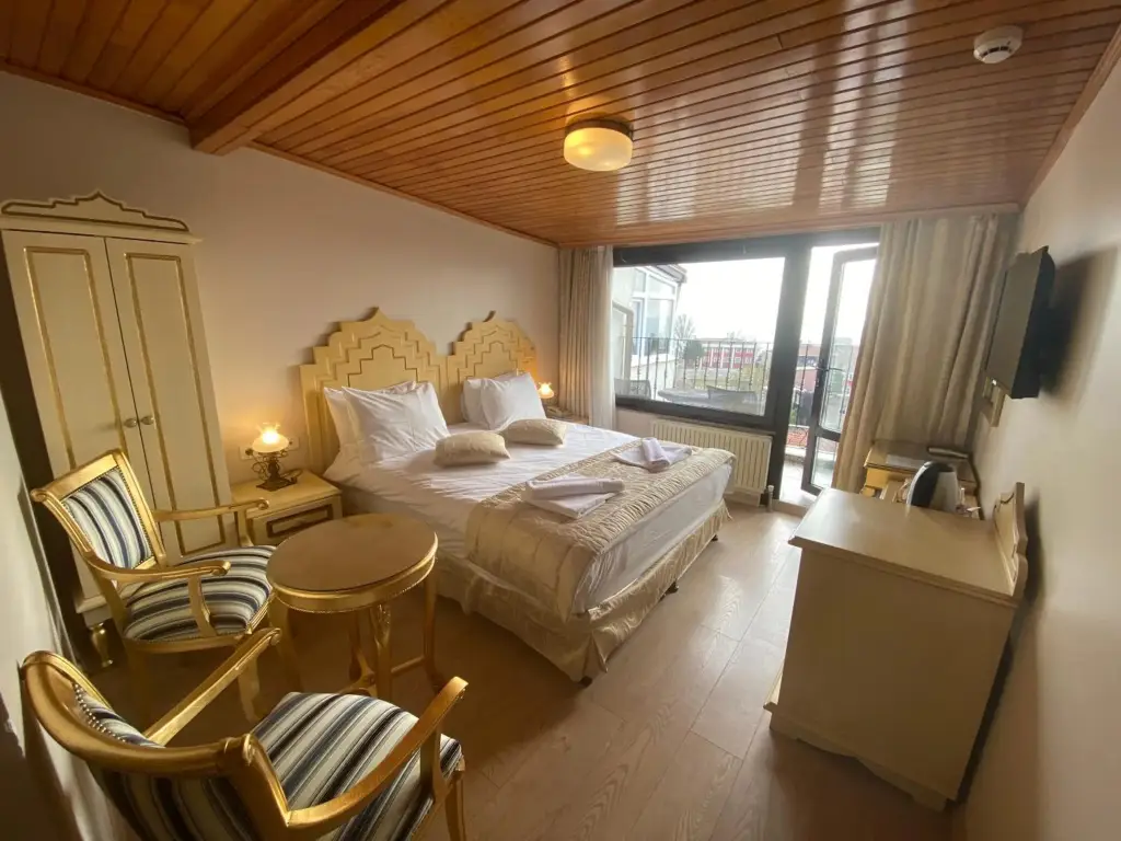 Стамбул: Hotel Saba Sultan