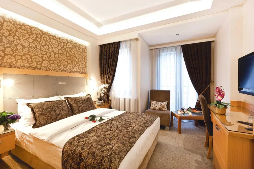 Стамбул: Emerald Hotel