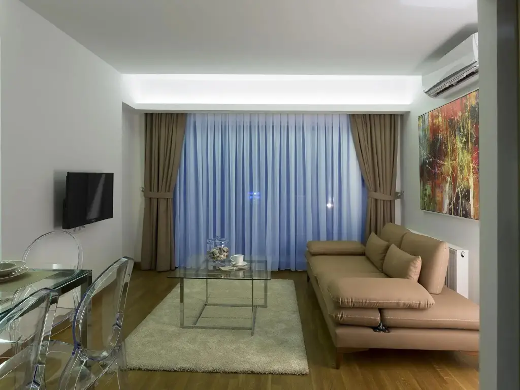 Стамбул: The Place Hotel
