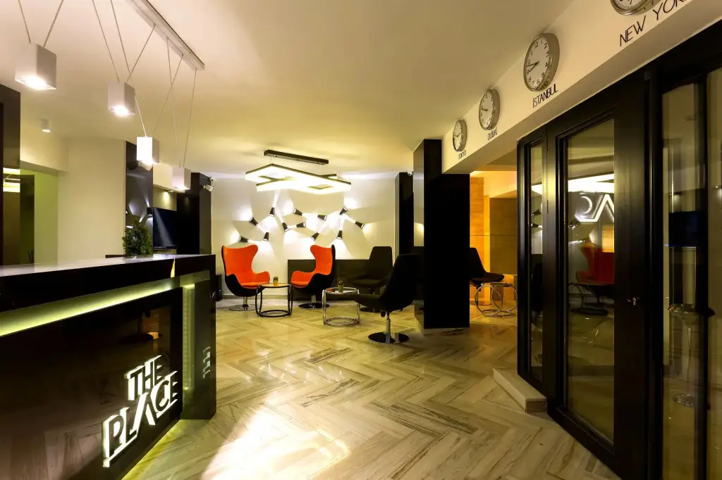 Стамбул: The Place Hotel