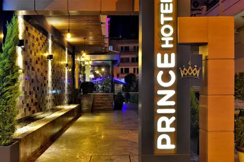 Prince Apart Hotel — фото 1