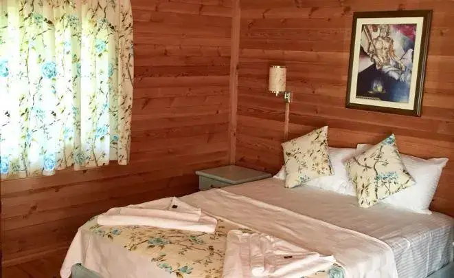 Чиралы: Lagina Pension