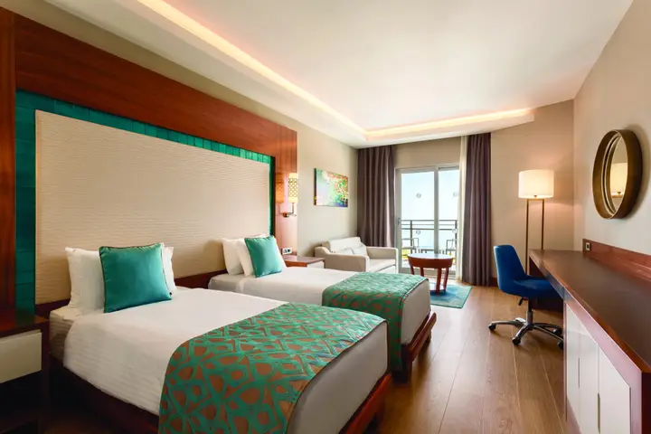 Кушадасы: Ramada Hotel & Suites by Wyndham Kusadasi