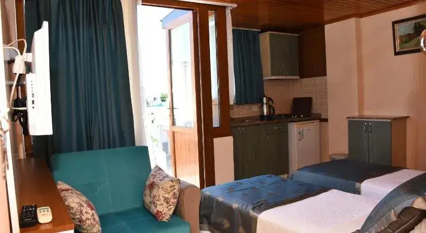 Тургутрейс: Aybey Apart Hotel