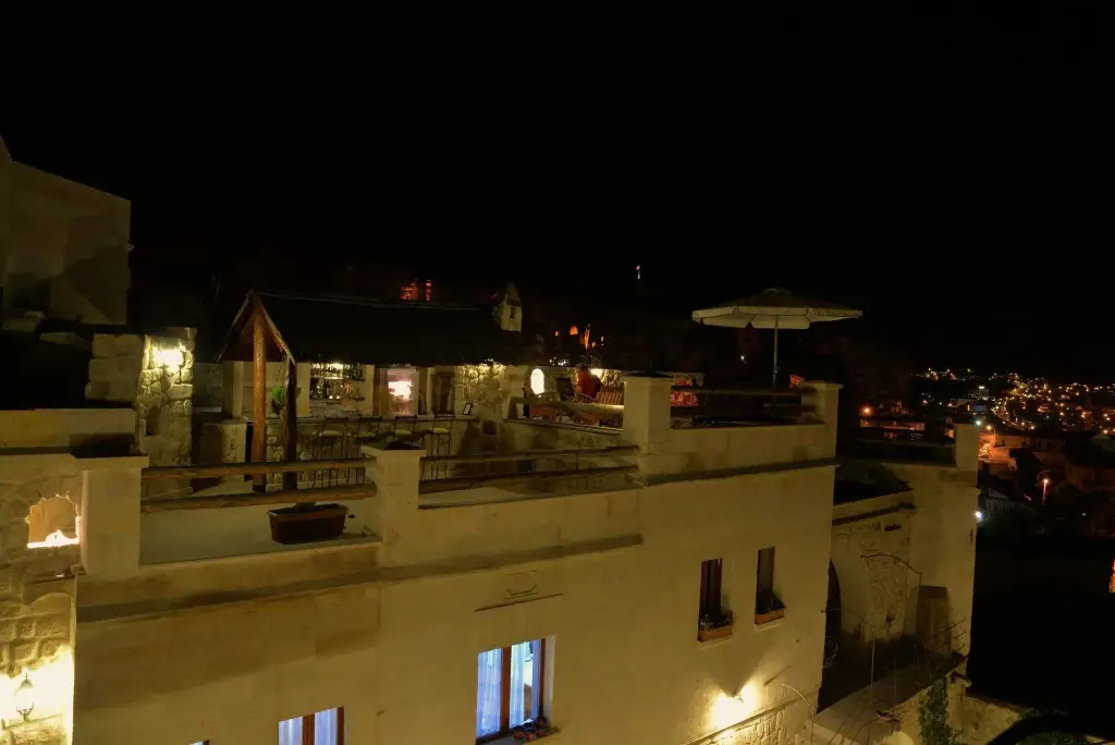 Canyon Cave Hotel — фото 1