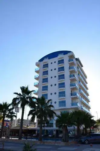 Mediterranean Resort Hotel — фото 1