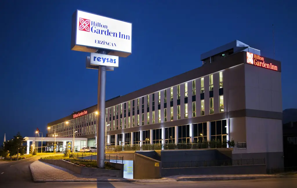 Hilton Garden Inn Erzincan — фото 1