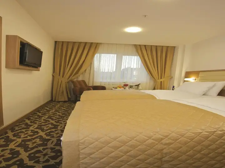 Стамбул: The City Hotel