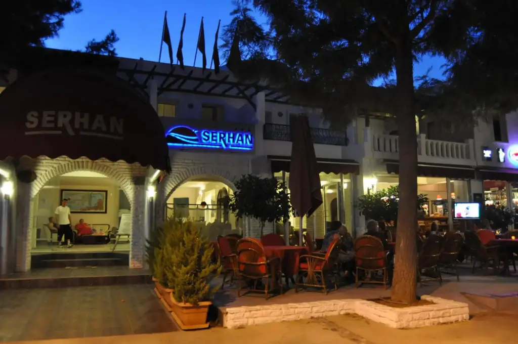 Serhan Hotel — фото 1