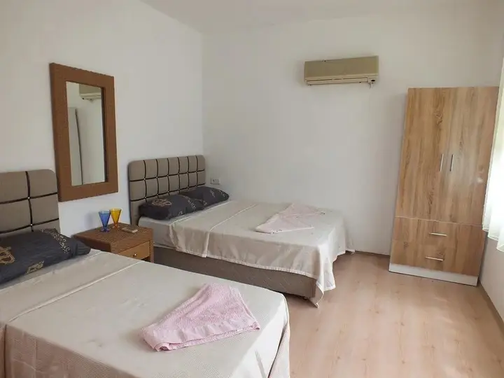 Чиралы: Teo Hotel