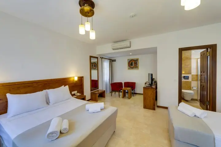 Датча: Orcey Hotel