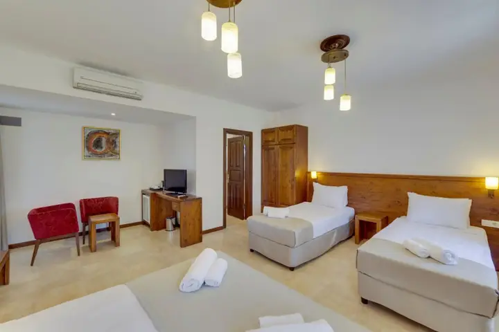 Датча: Orcey Hotel