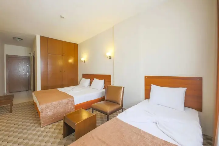 Мерсин: Hosta Otel