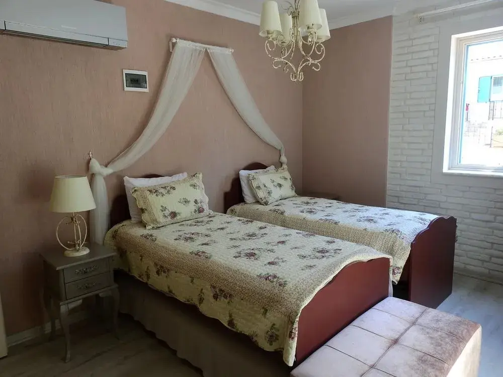 Айвалык: Karamela Otel