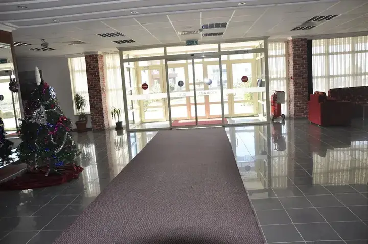 Гузеляли: Canakkale Uygulama Oteli