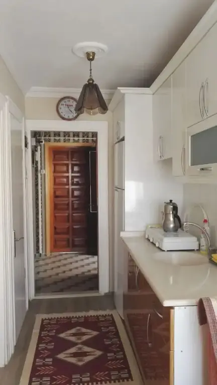 Гюмюльдур: Motel Birsin