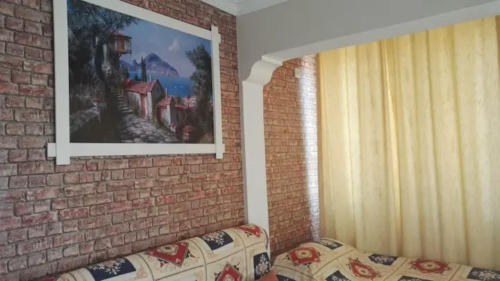 Гюмюльдур: Motel Birsin