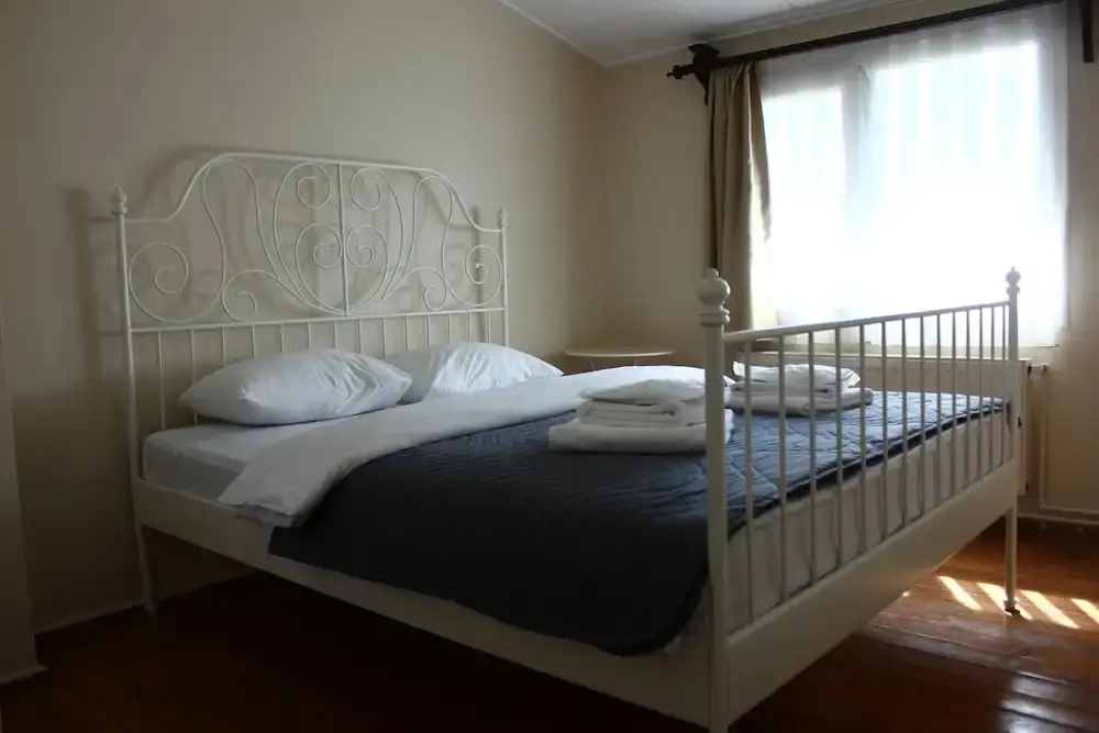 Бююкада: Büyükada Apart Hotel - Yeni Apart