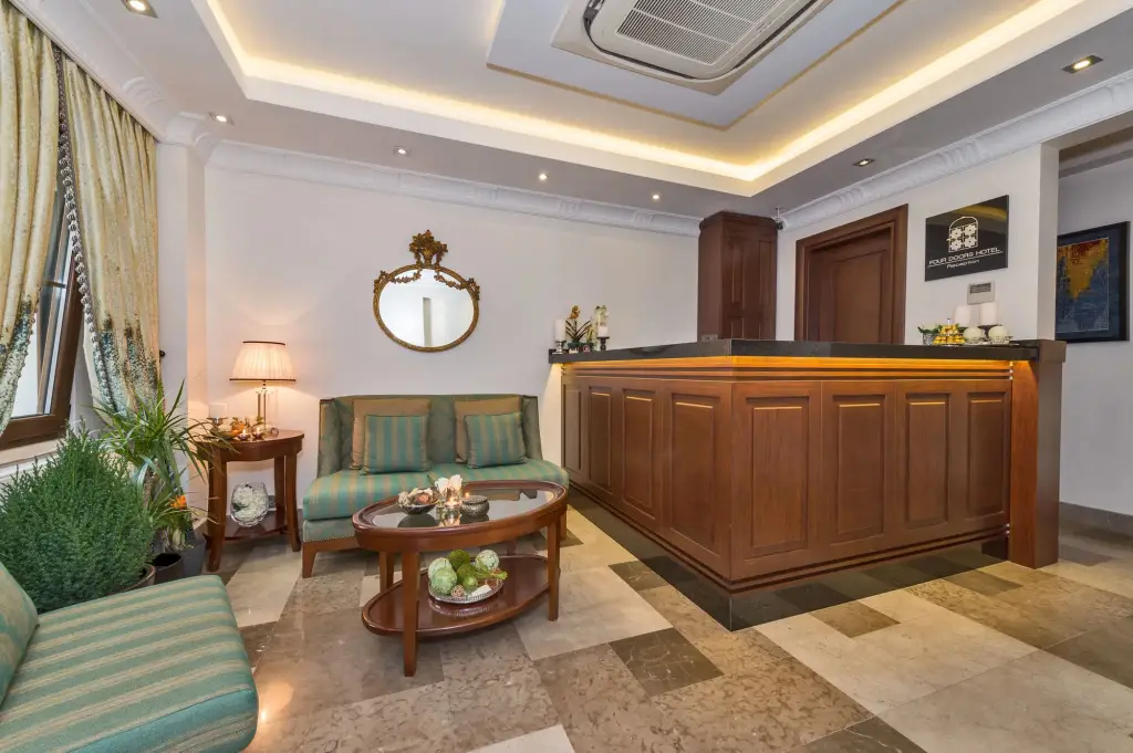 Стамбул: Four Doors Hotel