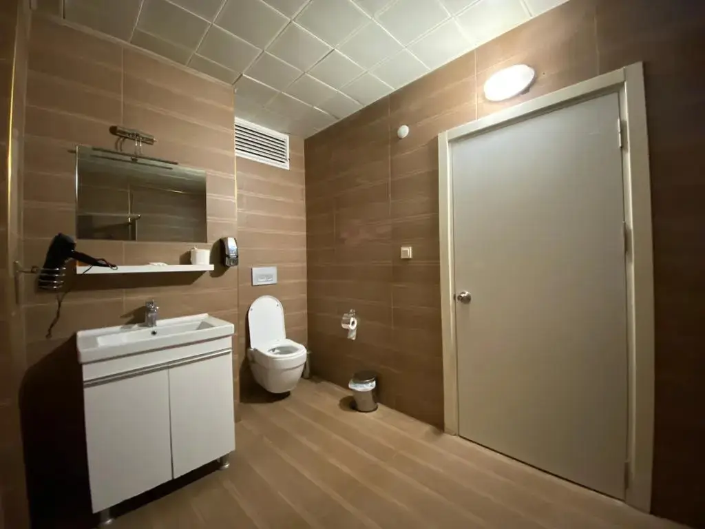 Кайели: Grand 53 Hotel