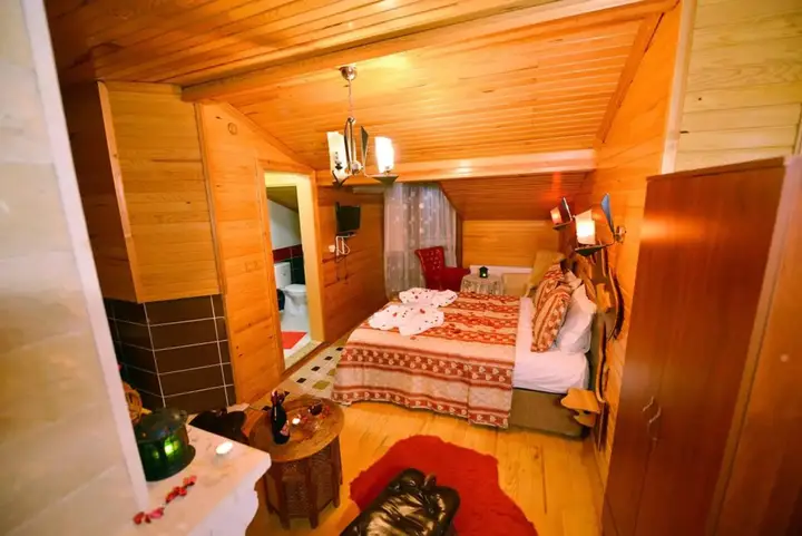 Сайл: Assortie La Villa Hotel