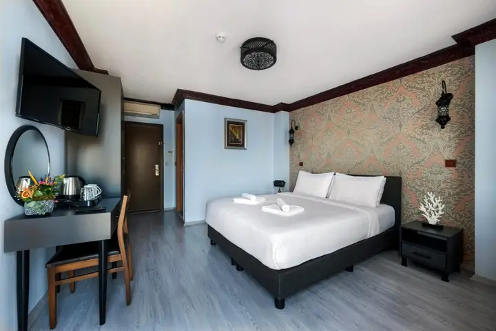 Стамбул: Mytra Hotel