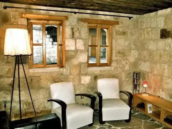 Ургуп: Serinn House