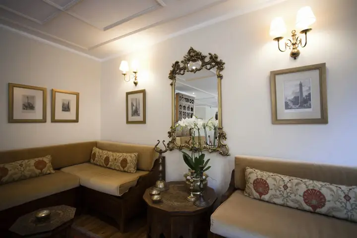 Стамбул: Hotel Sari Konak