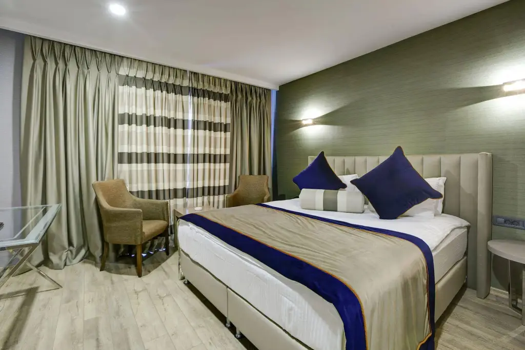 Мерсин: Nobel Hotel