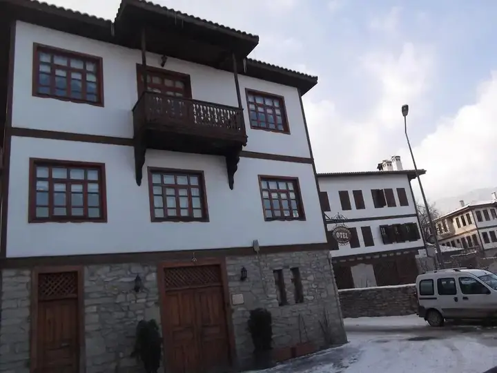 Сафранболу: Guney Konak