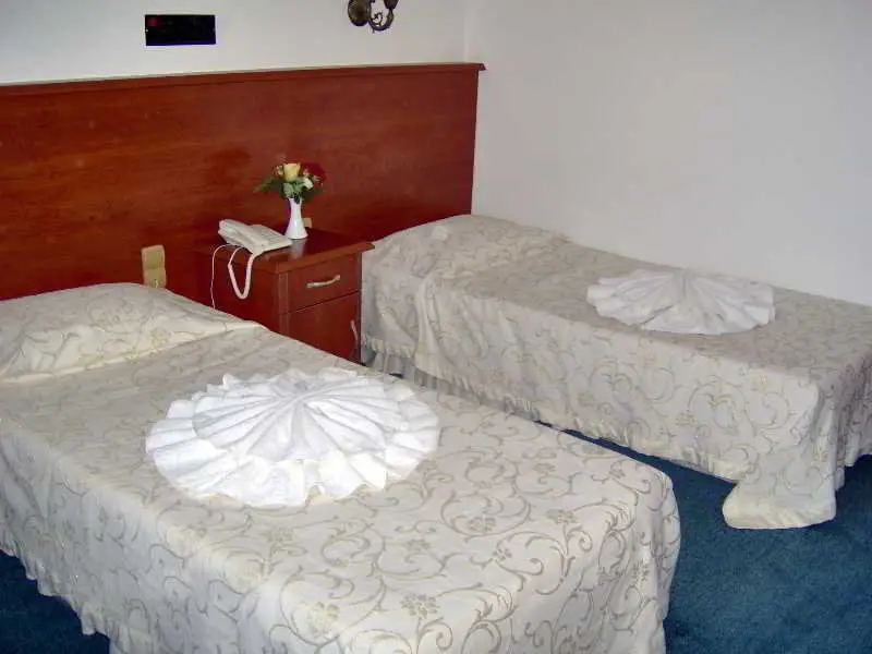 Дидим: Budak Hotel