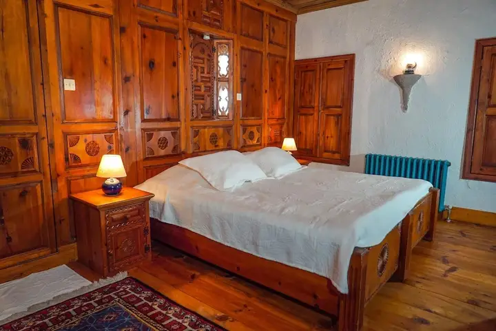 Бехрамкале: Bi̇ber Evi̇