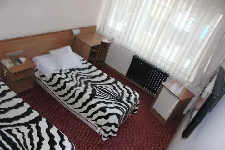 Измит: Hotel Altinnal