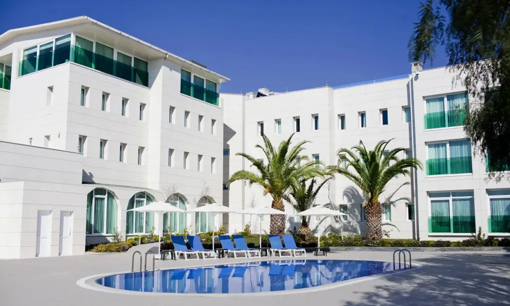 Dragut Point North Hotel — фото 1