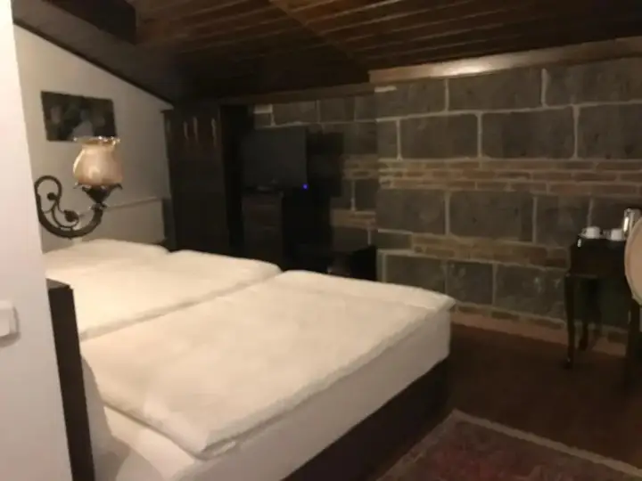 Карс: Cheltikov Hotel