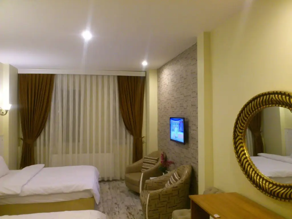 Стамбул: Pera Main Hotel