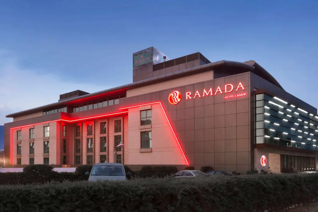 Ramada by Wyndham Gemlik — фото 1