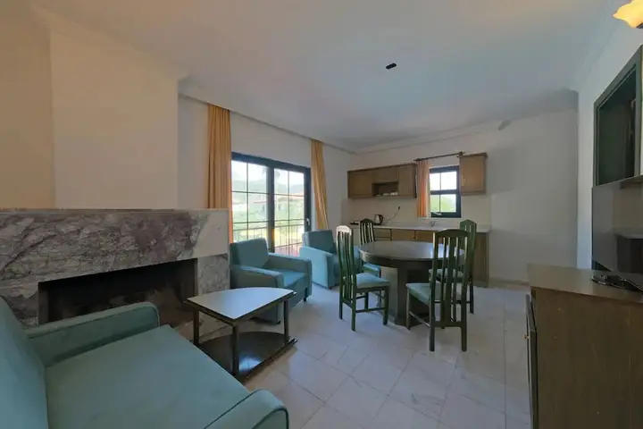 Дальян: Club Mel Holiday Resort