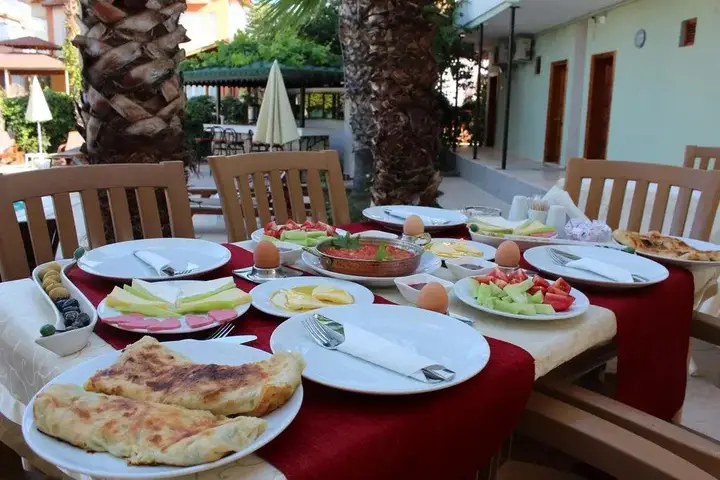 Текирова: Tekirova Pansiyon