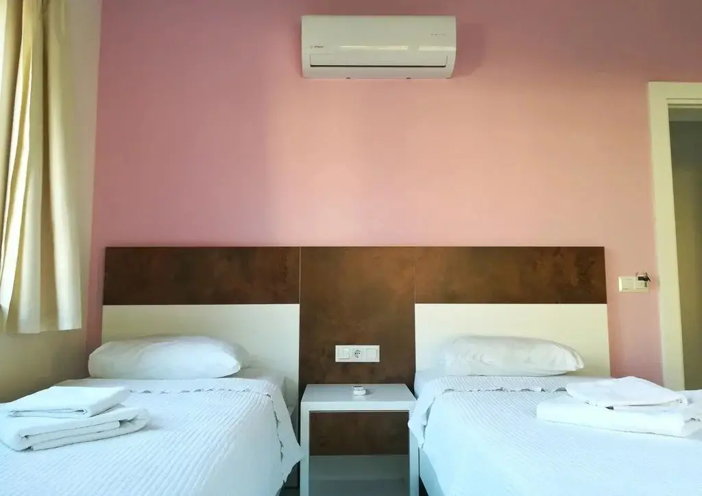 Каш: Guest House 7