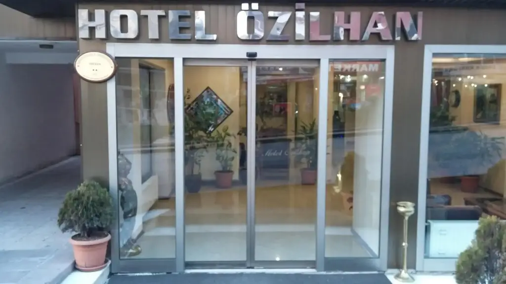 Ozilhan Hotel — фото 1