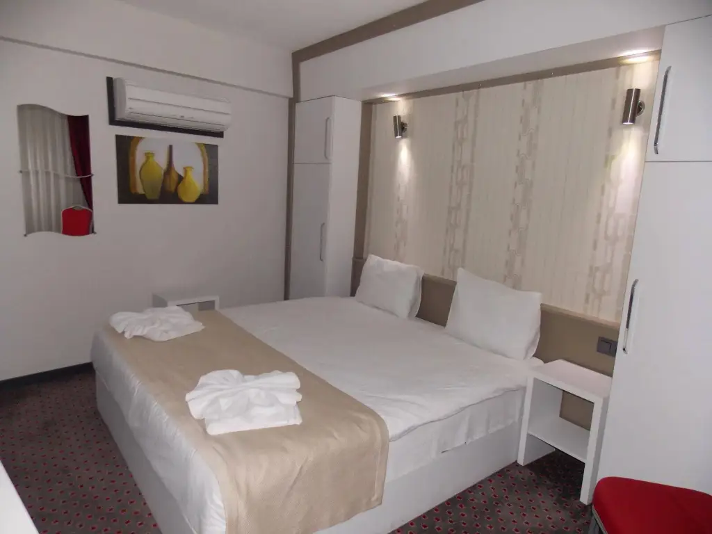 Измит: Royal Ramblas Hotel