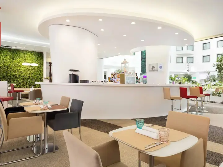 Химки: Отель Novotel Москва Аэропорт Шереметьево