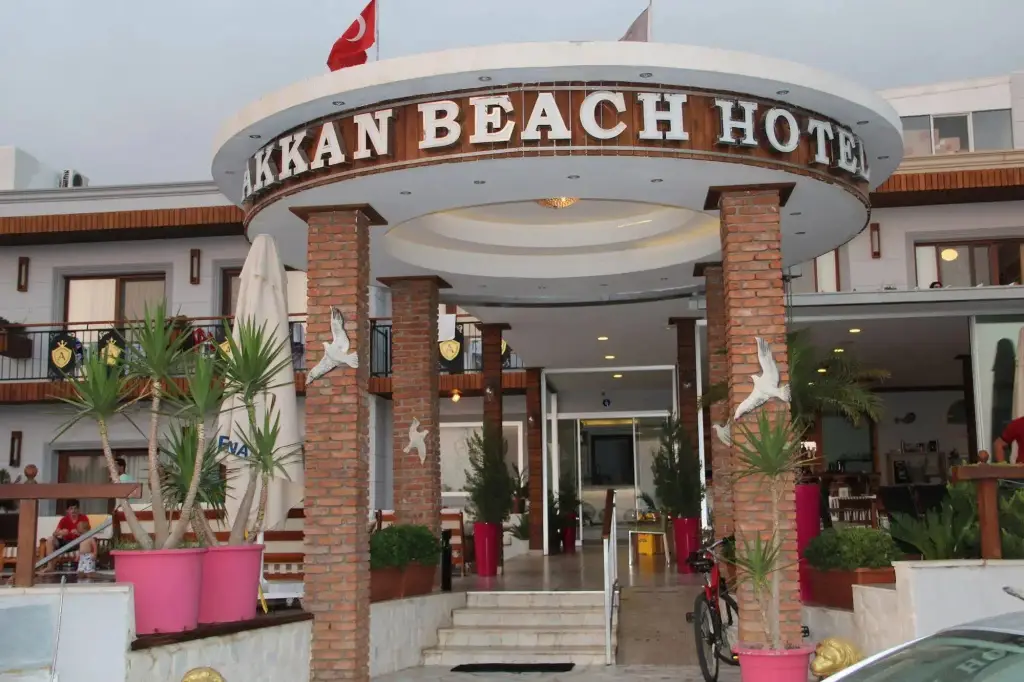Akkan Beach Hotel — фото 1