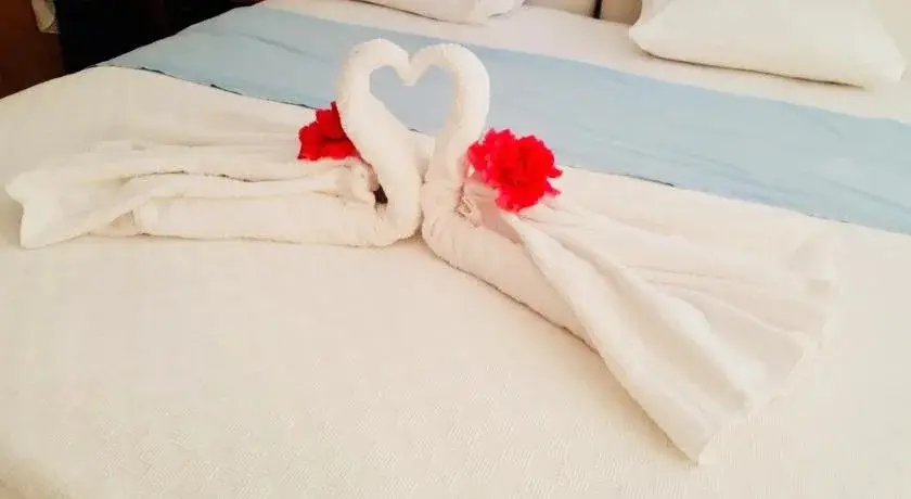 Орхание: Erol Motel